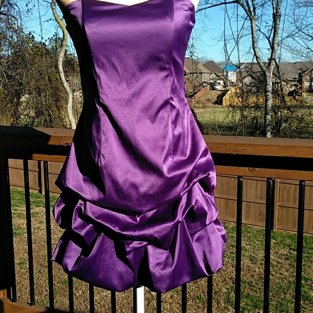 Wishes Wishes Wishes Size 9 Strapless Purple Bubble Hem Party Dress - Picture 8 of 12
